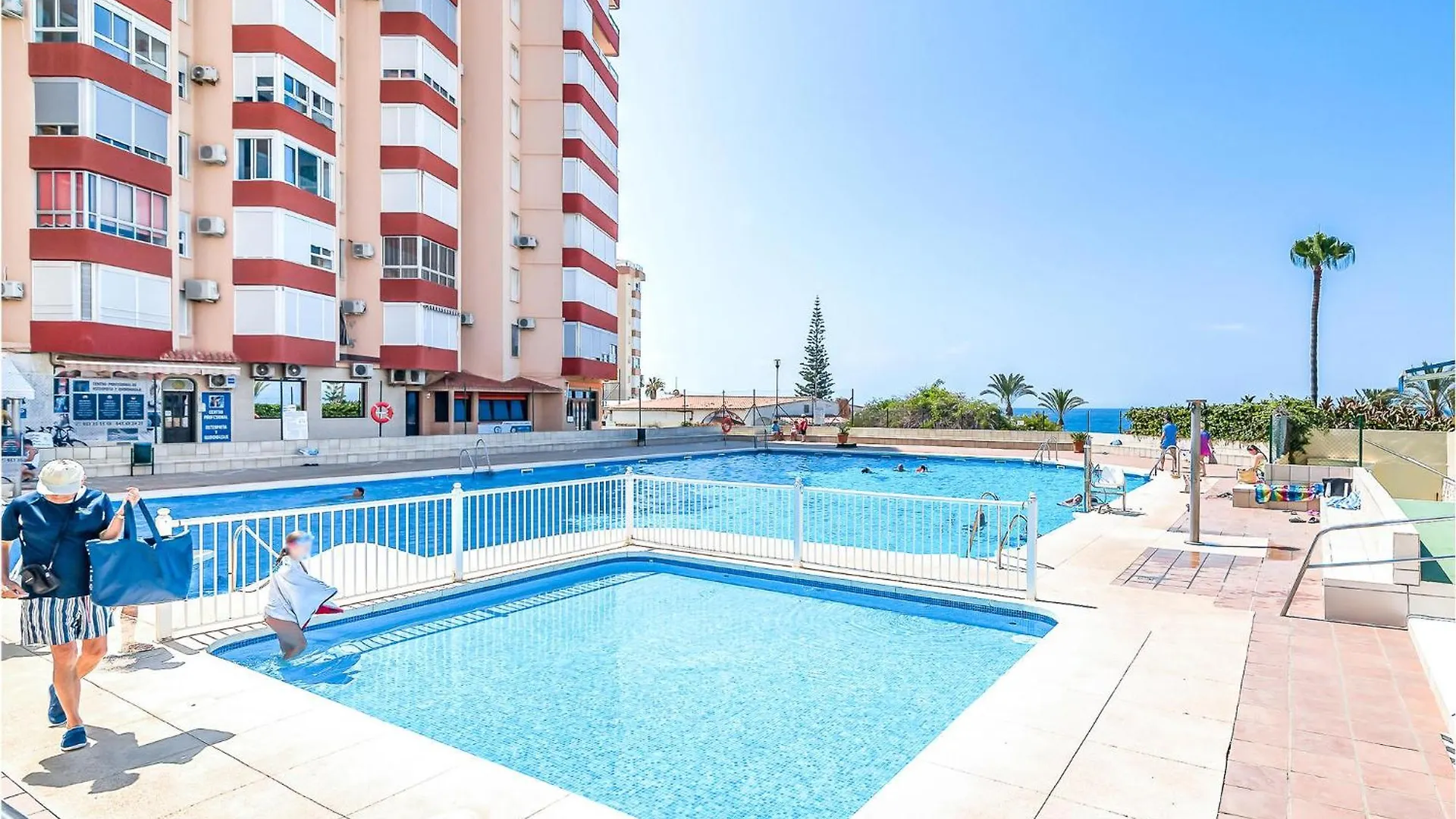 Beautiful Apartment With Pool Torrox
